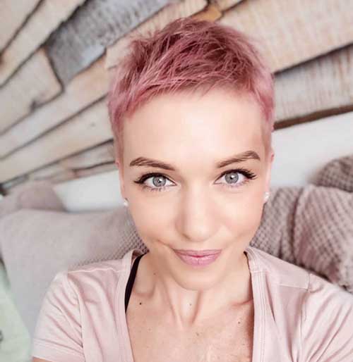 Short and Colored Hair For Women